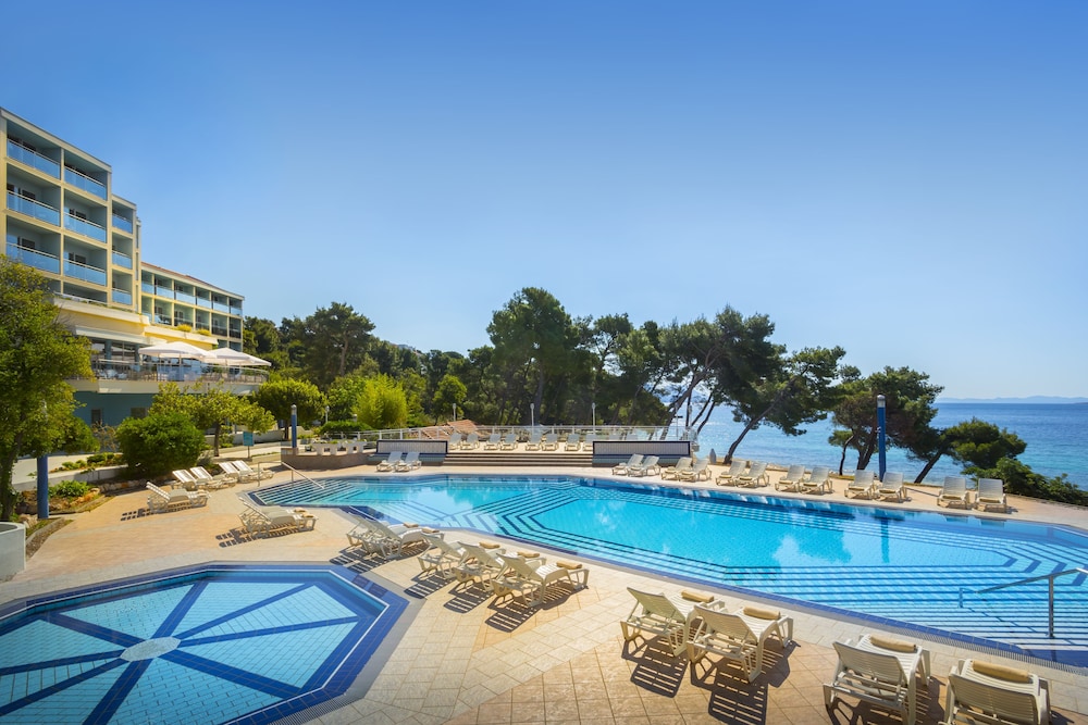 Aminess Vival Grand Azur Hotel — Swimming pool in Orebić, Dubrovnik-Neretva
