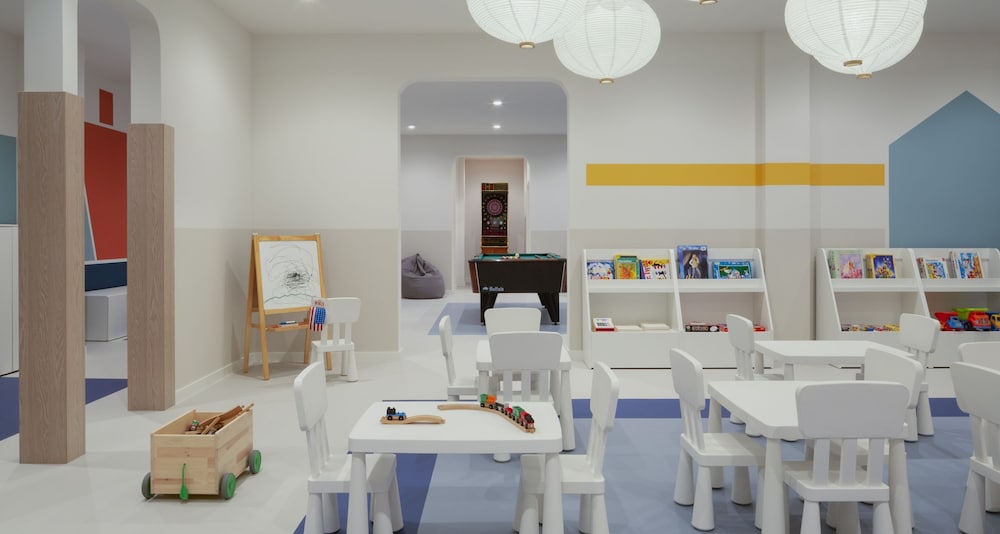 Bluesun Hotel Marina — Attractions for children in Brela, Split-Dalmatia