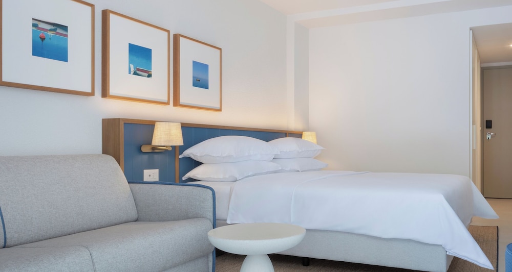 Bluesun Hotel Marina — Hotel rooms in Brela, Split-Dalmatia