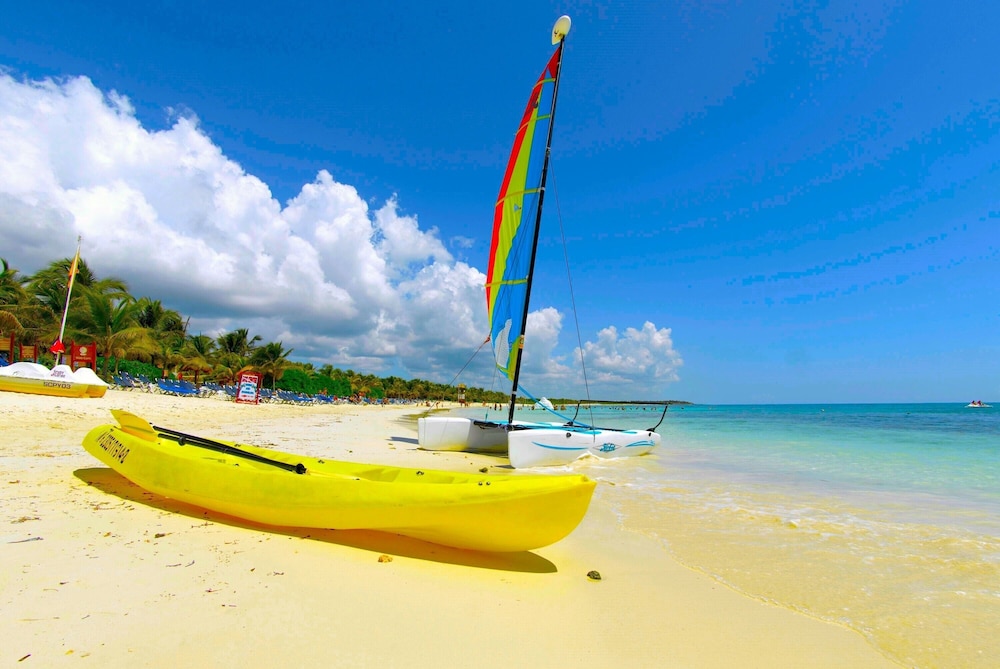 Grand Palladium White Sand Resort & Spa All Inclusive — Beach in Xetna, Quintana Roo