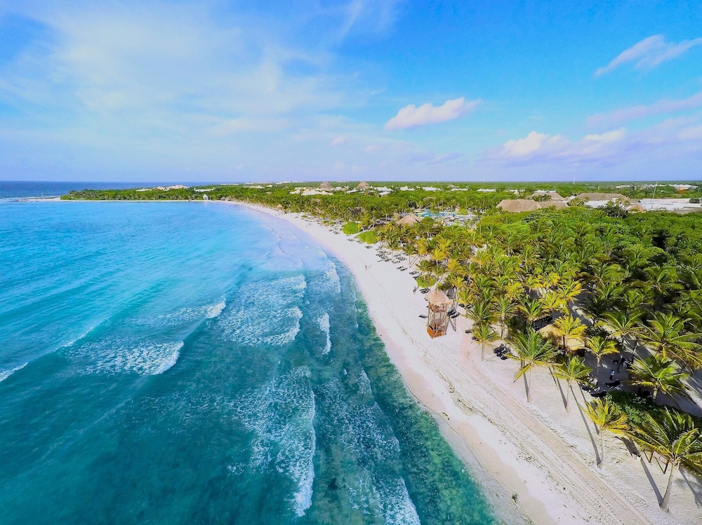 Grand Palladium White Sand Resort & Spa All Inclusive — Beach in Xetna, Quintana Roo