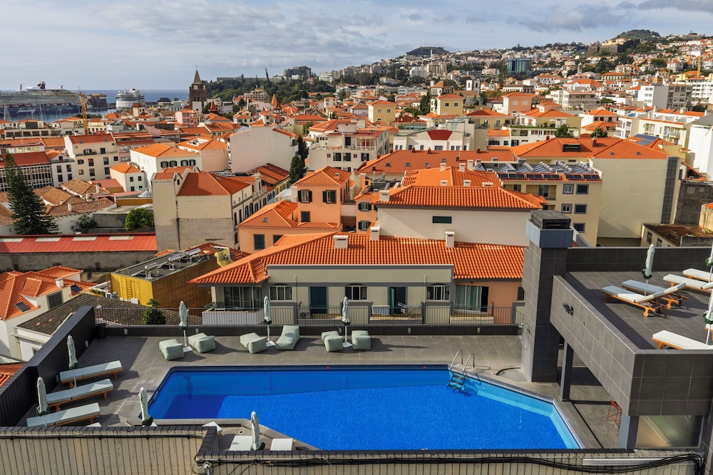 The Editory Garden Carmo Funchal — Main photo in Funchal, Madeira