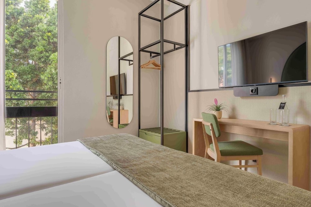 The Editory Garden Carmo Funchal — Hotel rooms in Funchal, Madeira