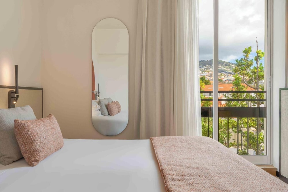 The Editory Garden Carmo Funchal — Hotel rooms in Funchal, Madeira