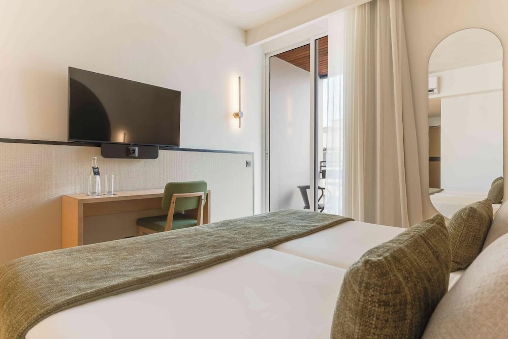 The Editory Garden Carmo Funchal — Hotel rooms in Funchal, Madeira