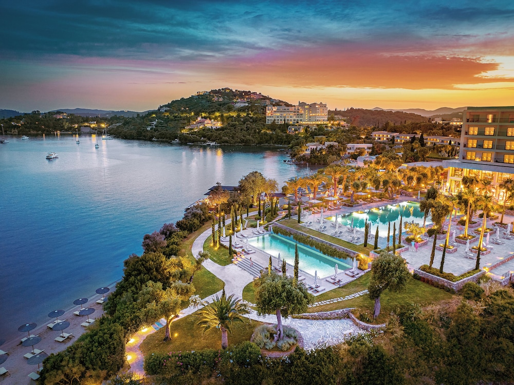 Corfu Imperial, A Resort to Live
