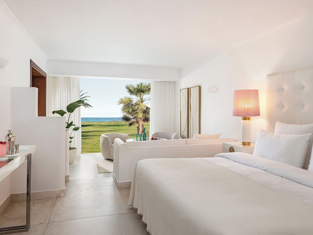 Creta Palace, A Resort to Live — Hotel rooms in Rethymnon