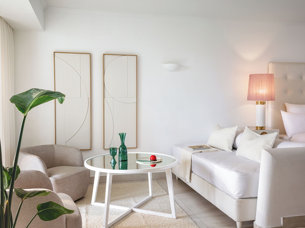 Creta Palace, A Resort to Live — Hotel rooms in Rethymnon