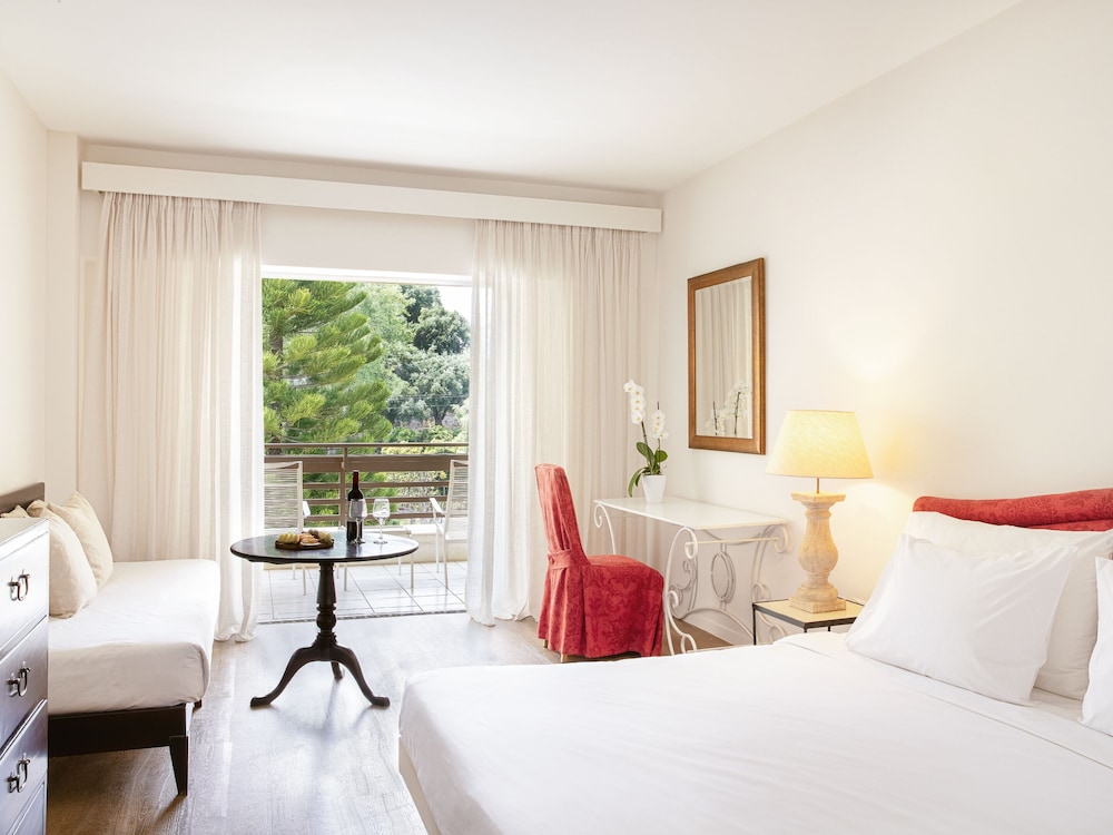 Grecotel Daphnila Bay — Hotel rooms in Gouvia, Ionian Islands