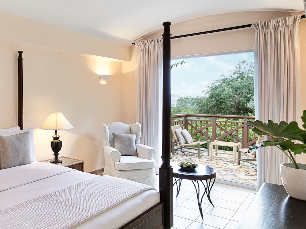 Grecotel Daphnila Bay — Hotel rooms in Gouvia, Ionian Islands