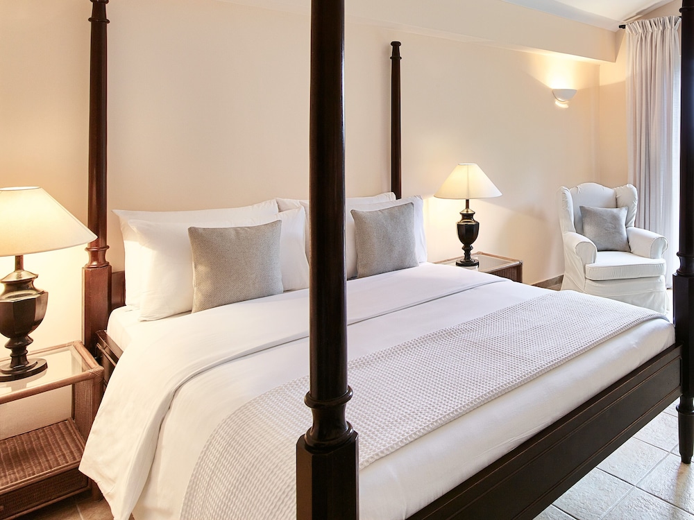 Grecotel Daphnila Bay — Hotel rooms in Gouvia, Ionian Islands
