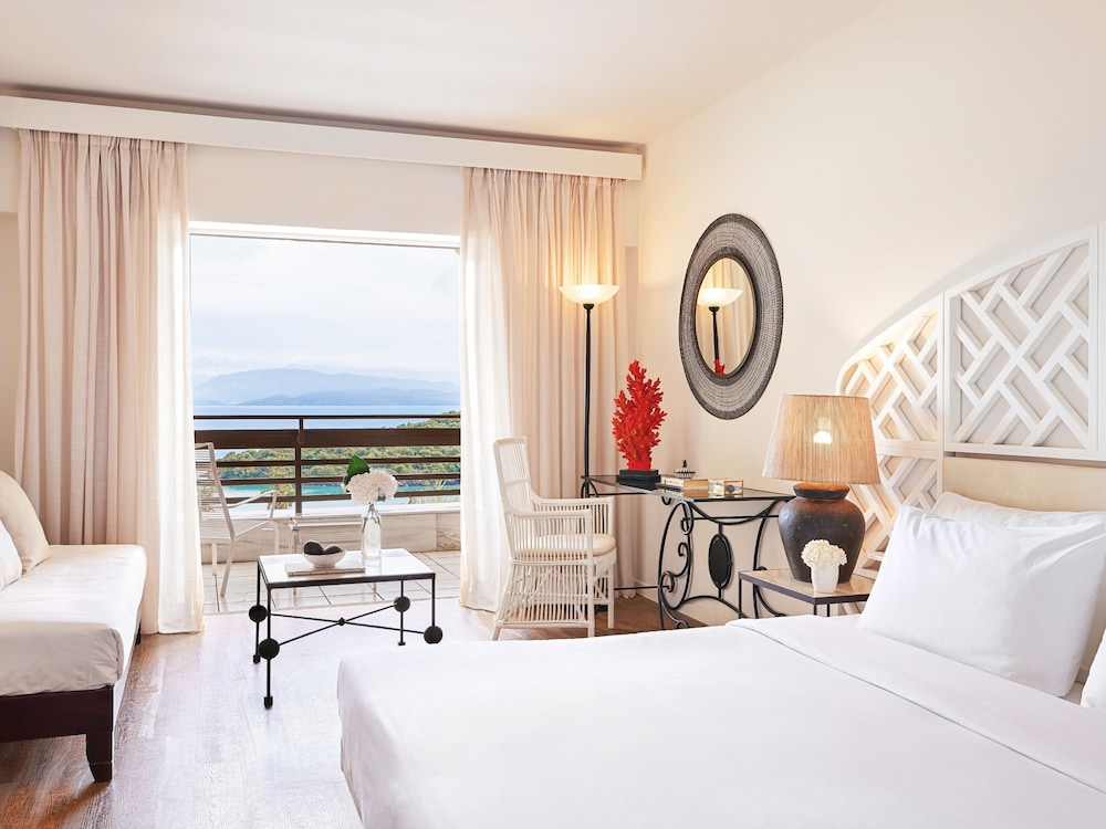 Grecotel Daphnila Bay — Hotel rooms in Gouvia, Ionian Islands