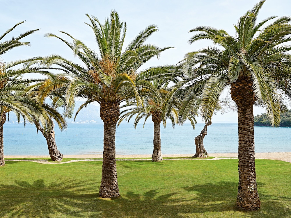 Grecotel Daphnila Bay — Beach in Gouvia, Ionian Islands