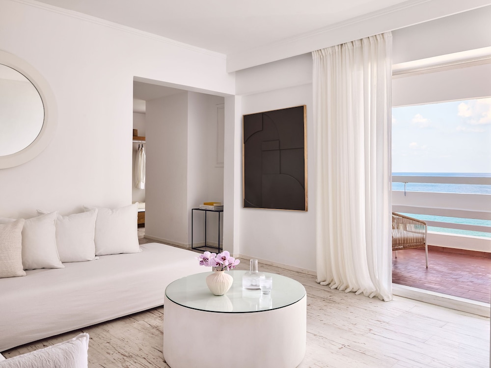 Grecotel LUX ME White — View in Rethymnon