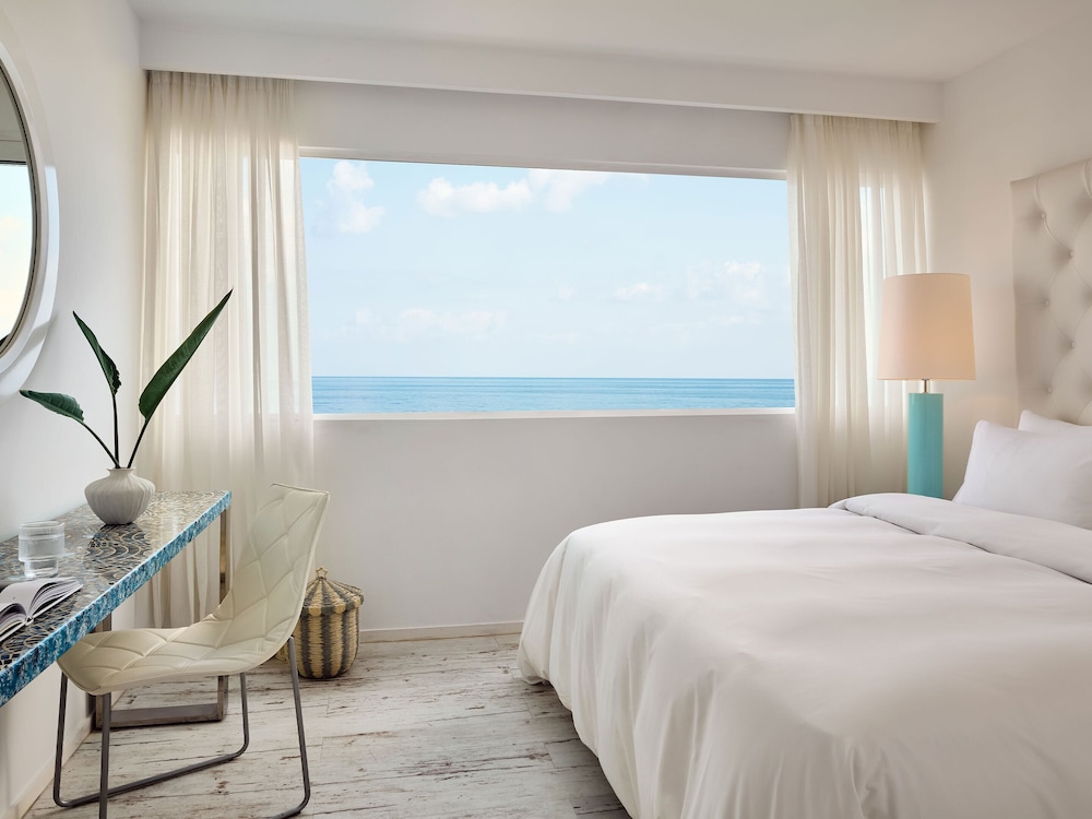 Grecotel LUX ME White — Rooms in Rethymnon
