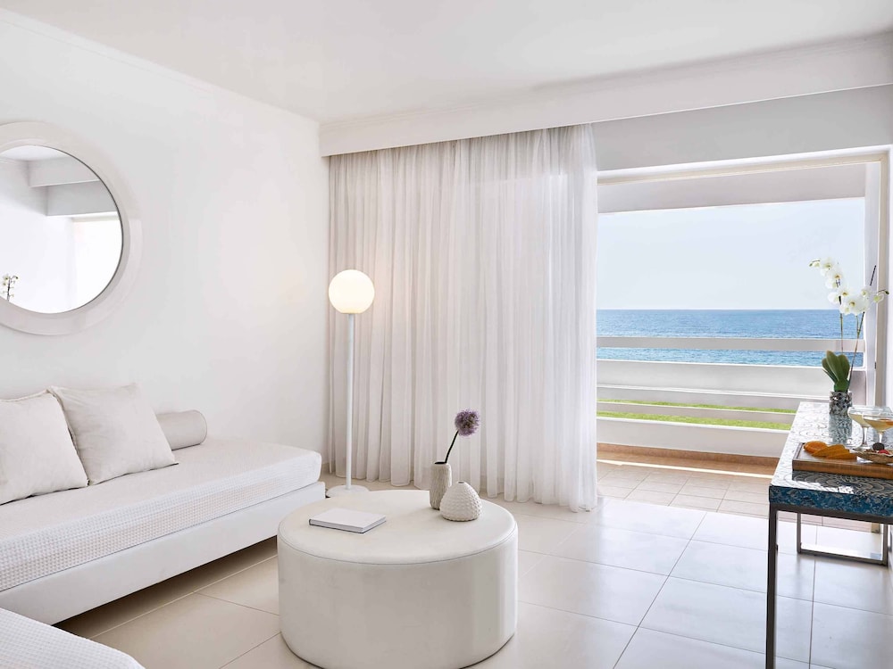 Grecotel LUX ME White — Rooms in Rethymnon