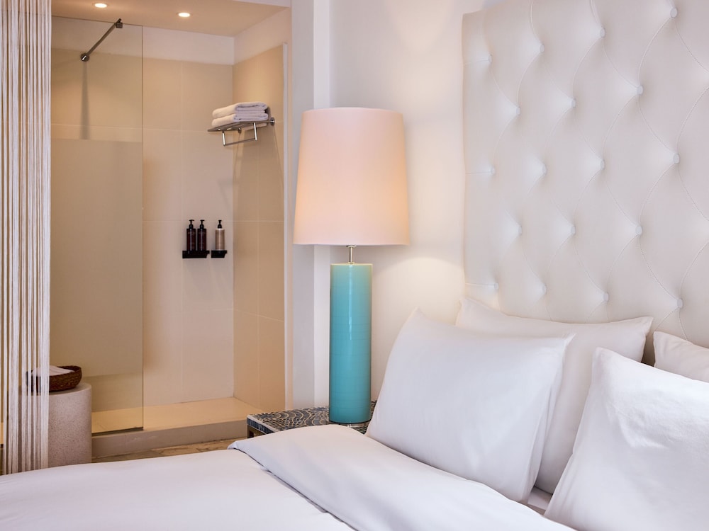 Grecotel LUX ME White — Rooms in Rethymnon