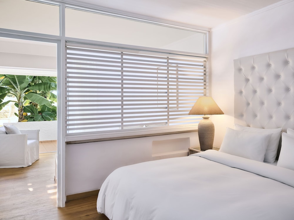 Grecotel LUX ME White — Rooms in Rethymnon