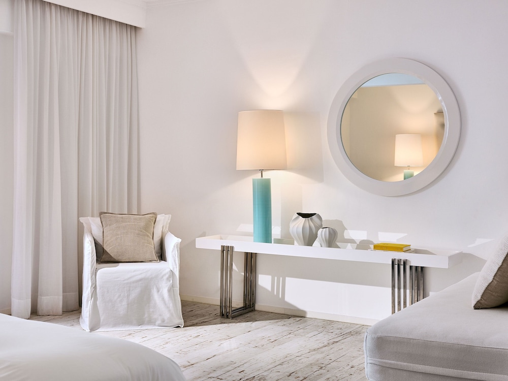 Grecotel LUX ME White — Rooms in Rethymnon