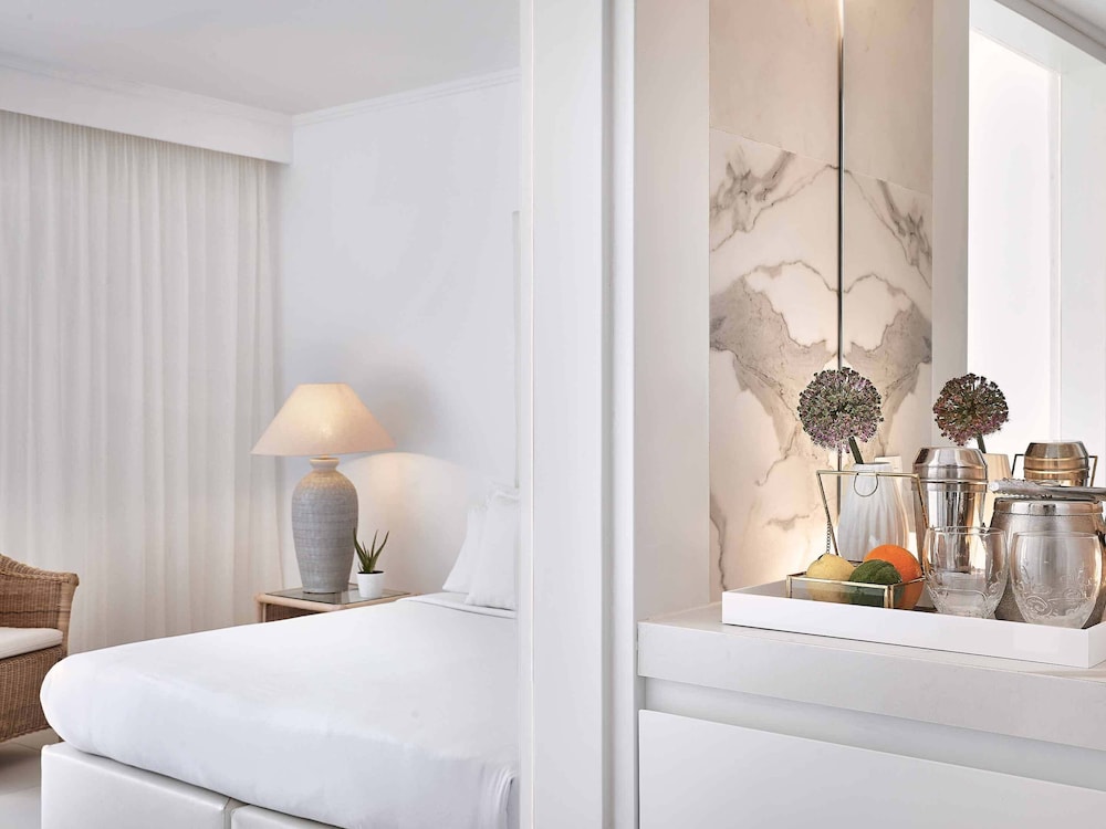 Grecotel LUX ME White — Rooms in Rethymnon