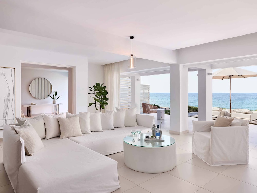 Grecotel LUX ME White — Rooms in Rethymnon