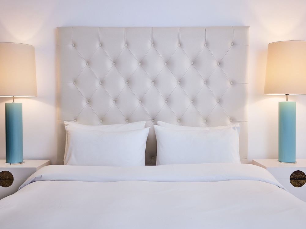 Grecotel LUX ME White — Rooms in Rethymnon