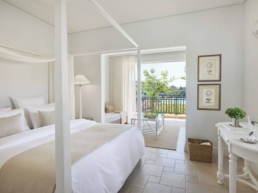 Grecotel Eva Palace — Hotel rooms in Dassia, Ionian Islands