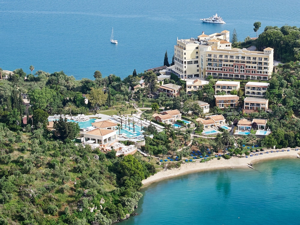 Grecotel Eva Palace — Hotel building in Dassia, Ionian Islands