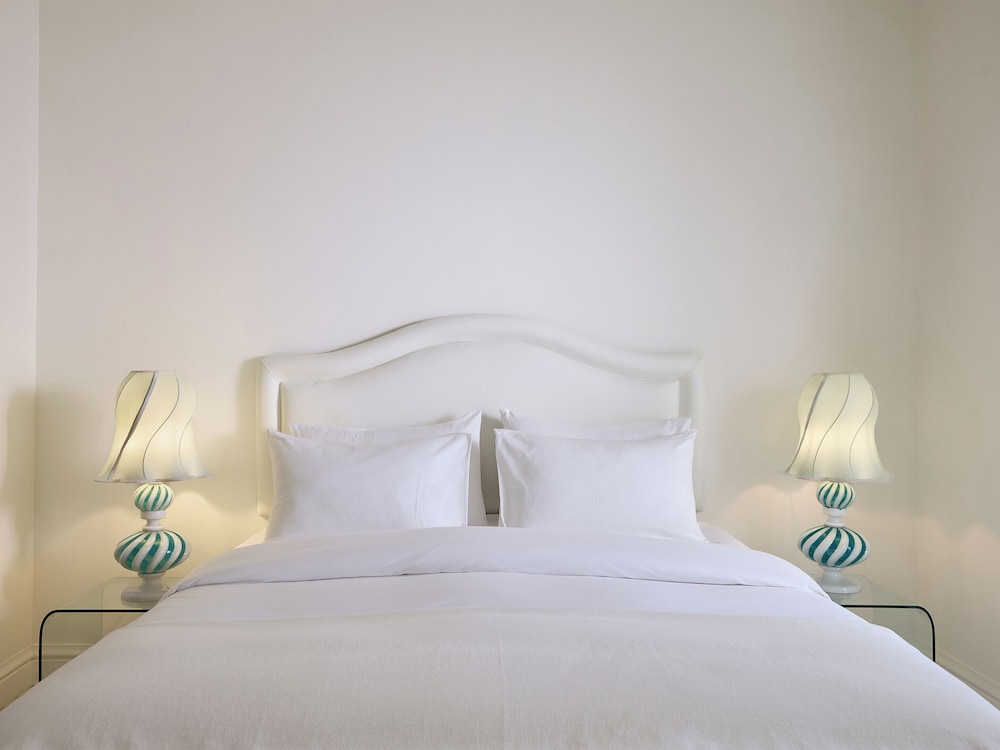 Grecotel Eva Palace — Hotel rooms in Dassia, Ionian Islands