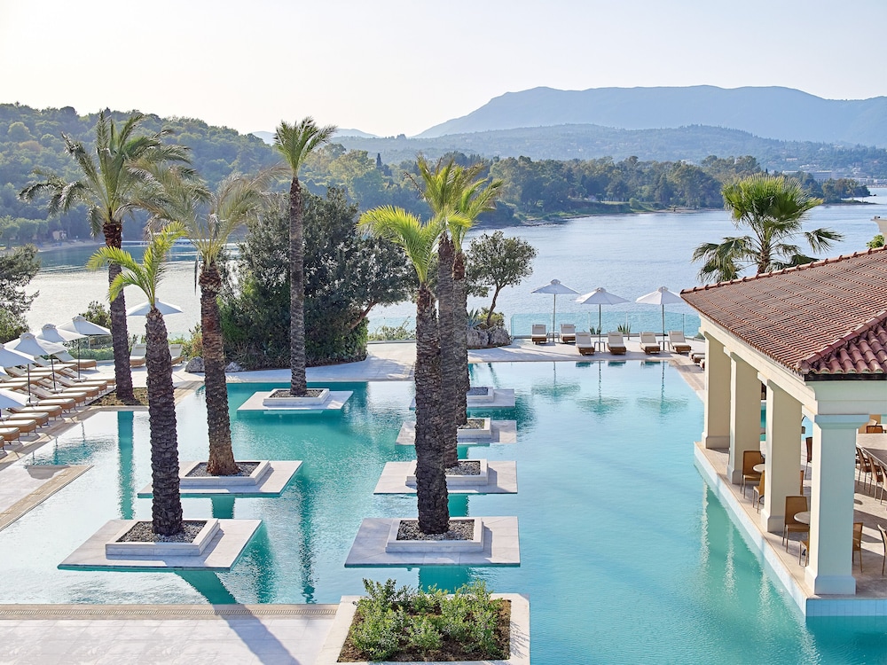 Grecotel Eva Palace — Swimming pool in Dassia, Ionian Islands