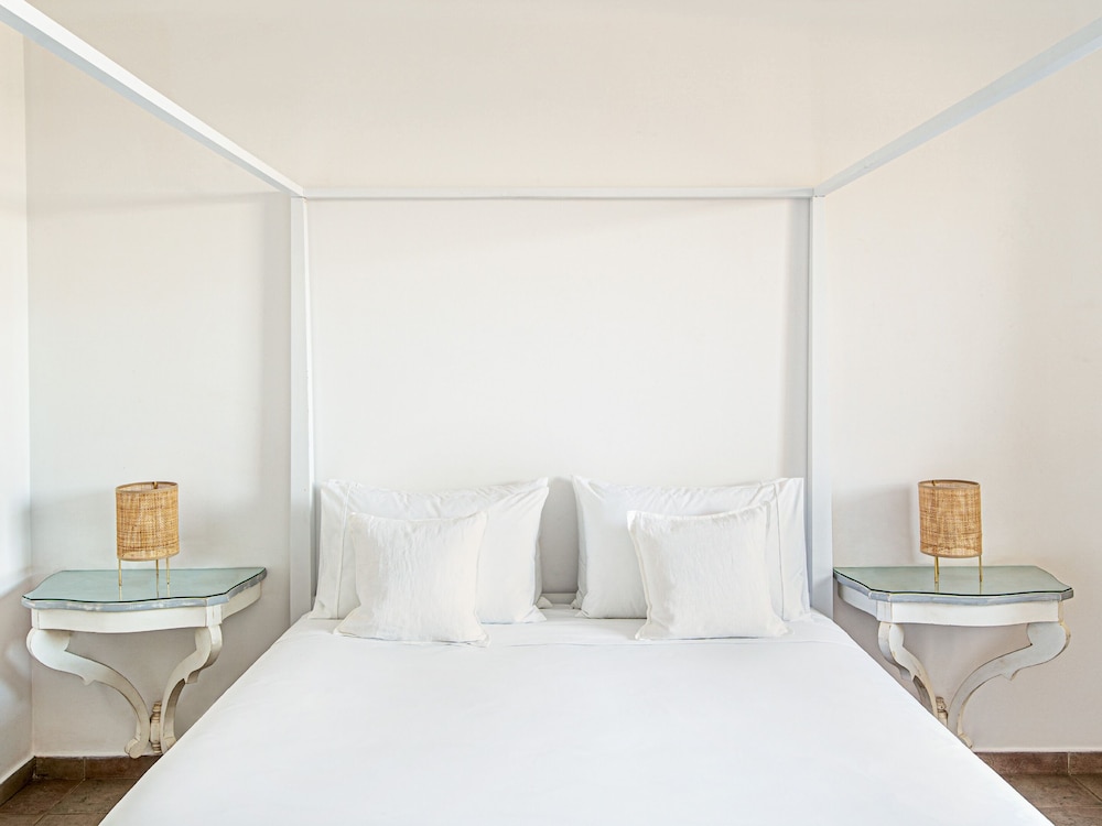 Grecotel LUX ME Kos — Hotel rooms in Psalidi, South Aegean