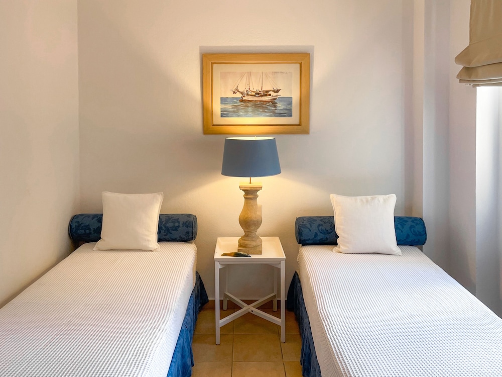 Grecotel LUX ME Kos — Hotel rooms in Psalidi, South Aegean