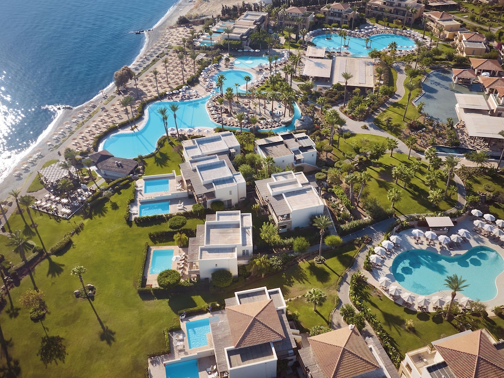 Grecotel LUX ME Kos — Swimming pool in Psalidi, South Aegean