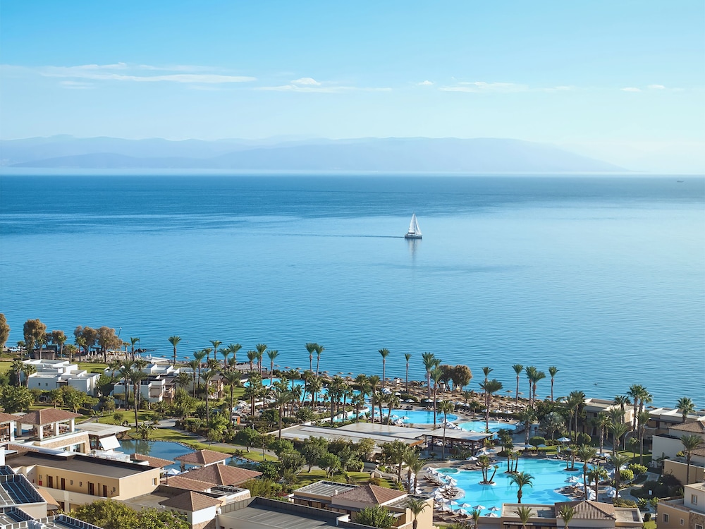 Grecotel LUX ME Kos — Swimming pool in Psalidi, South Aegean
