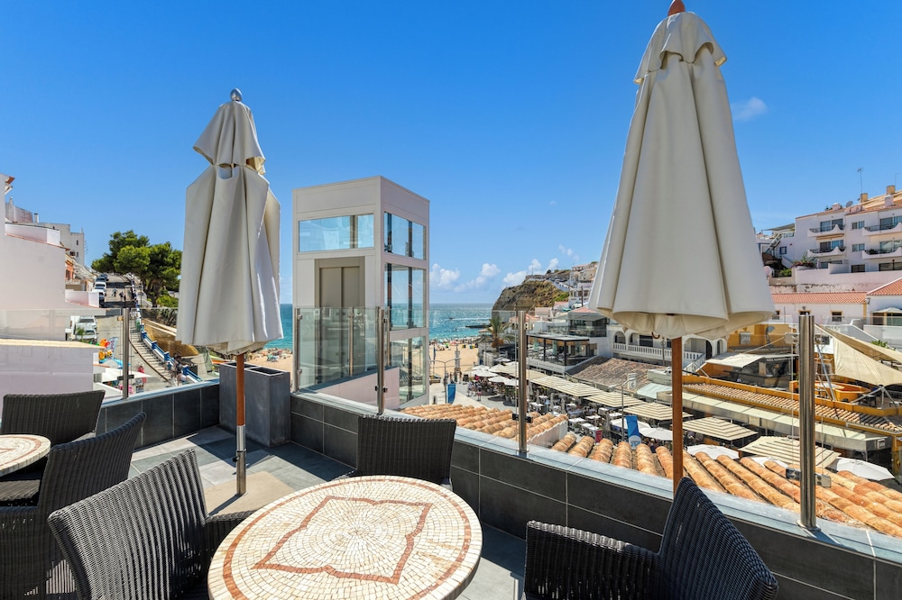 Hotel Carvoeiro Plaza — Attractions in the area in Carvoeiro, Faro