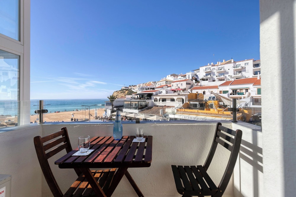 Hotel Carvoeiro Plaza — Attractions in the area in Carvoeiro, Faro