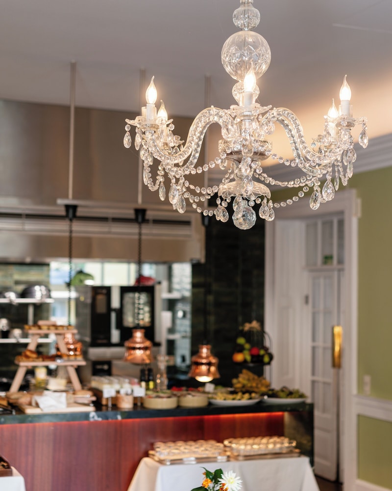 Casa Velha do Palheiro, Relais & Chateaux — Restaurant & bars in Funchal, Madeira