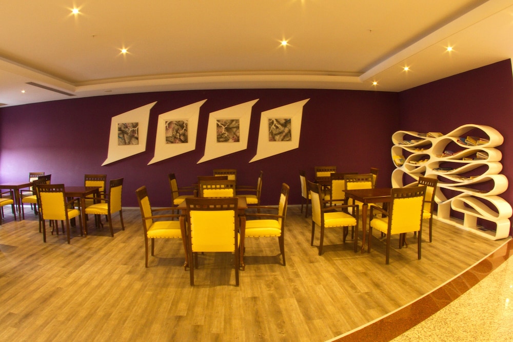 Green Nature Resort & Spa — Restaurant & bars in Marmaris, Mugla