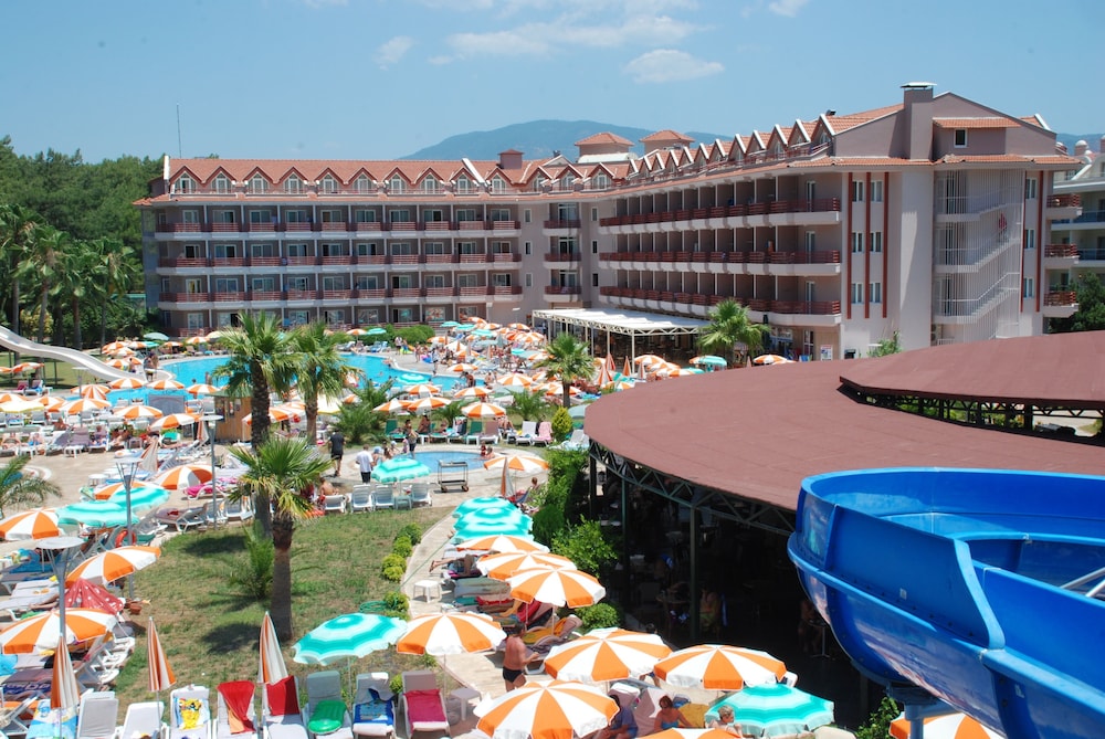 Green Nature Resort & Spa — Swimming pool in Marmaris, Mugla