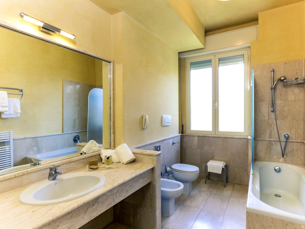 TH Tirrenia - Green Park Resort — Hotel rooms in Pisa, Tuscany