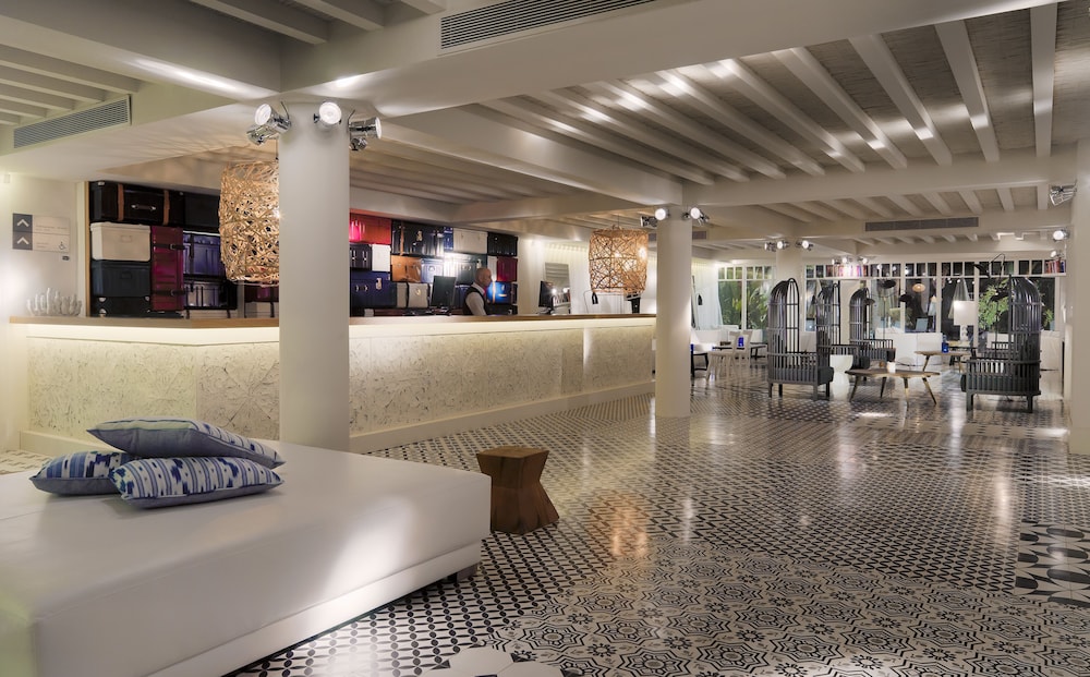 H10 Big Sur Boutique Hotel — Hotel building in Los Cristianos, Canary Islands