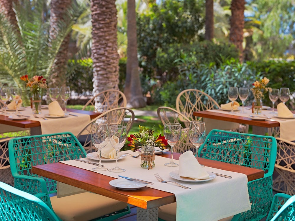 H10 Big Sur Boutique Hotel — Restaurant & bars in Los Cristianos, Canary Islands