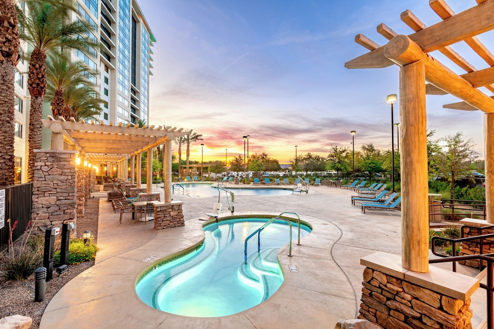 The Berkley Las Vegas — Swimming pool in Las Vegas, Nevada