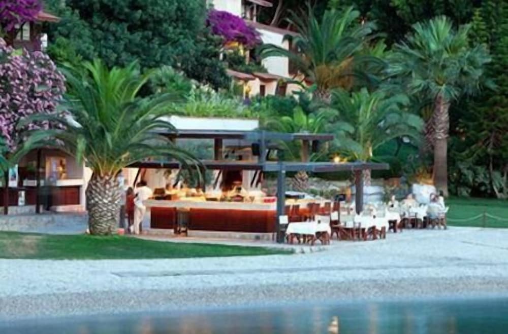 Hillside Beach Club — Restaurant & bars in Fethiye, Mugla