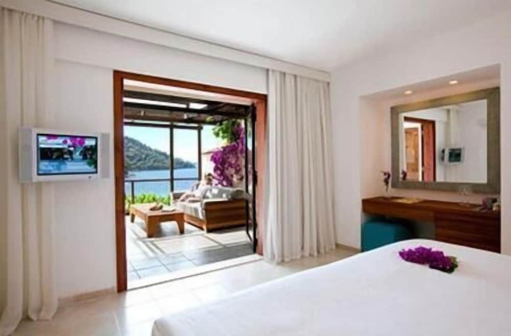 Hillside Beach Club — Hotel rooms in Fethiye, Mugla