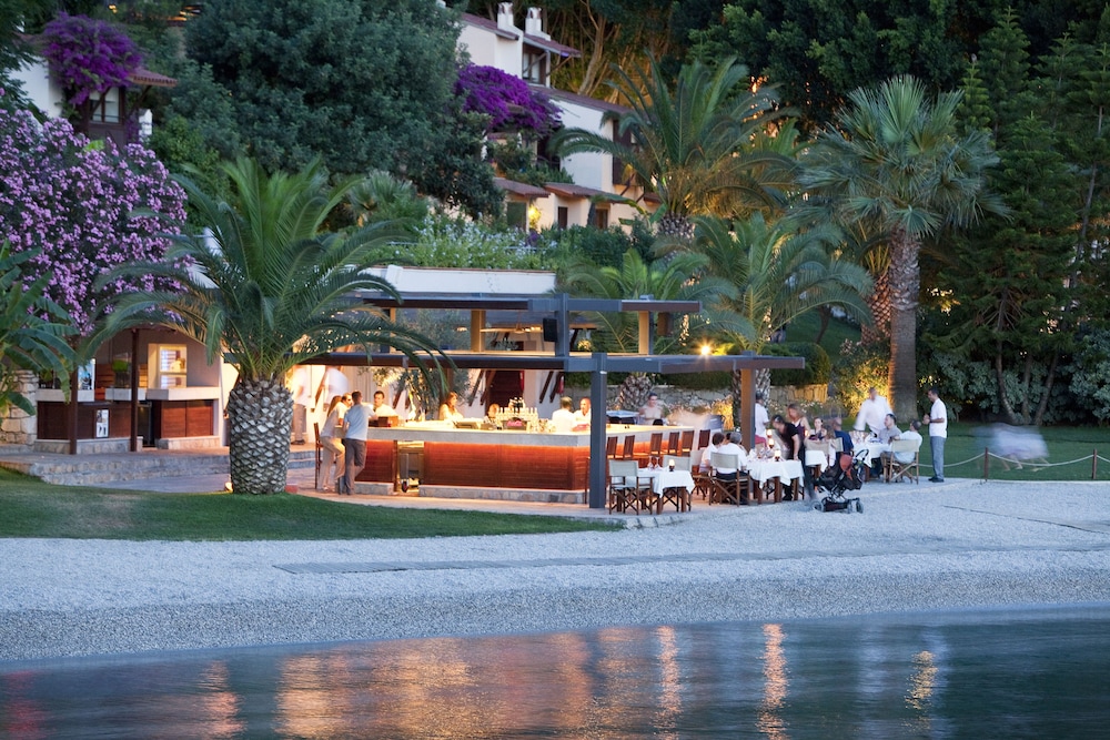 Hillside Beach Club — Restaurant & bars in Fethiye, Mugla
