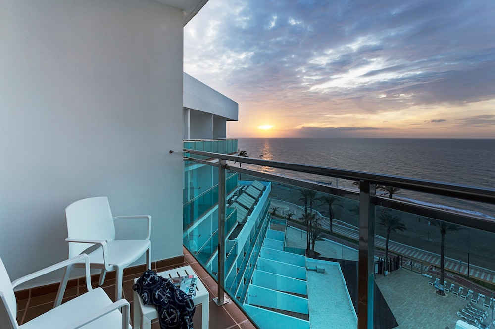 Hotel Best Sabinal — Hotel rooms in Roquetas de Mar, Andalusia
