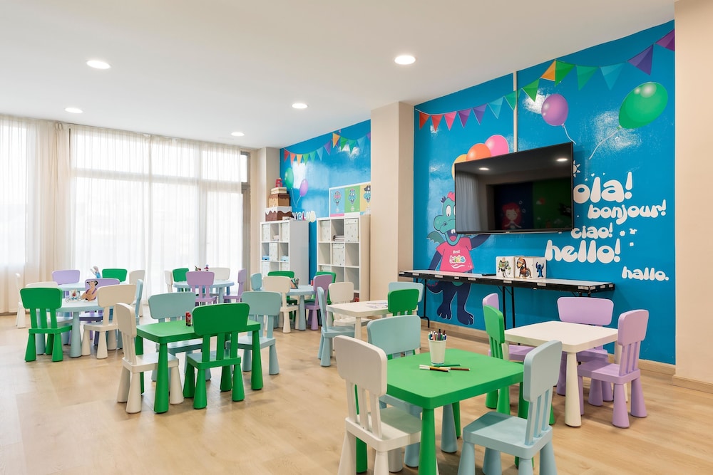 Hotel Best Sabinal — Attractions for children in Roquetas de Mar, Andalusia