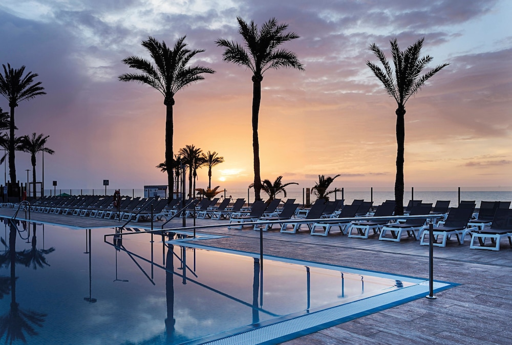Hotel Best Sabinal — Swimming pool in Roquetas de Mar, Andalusia