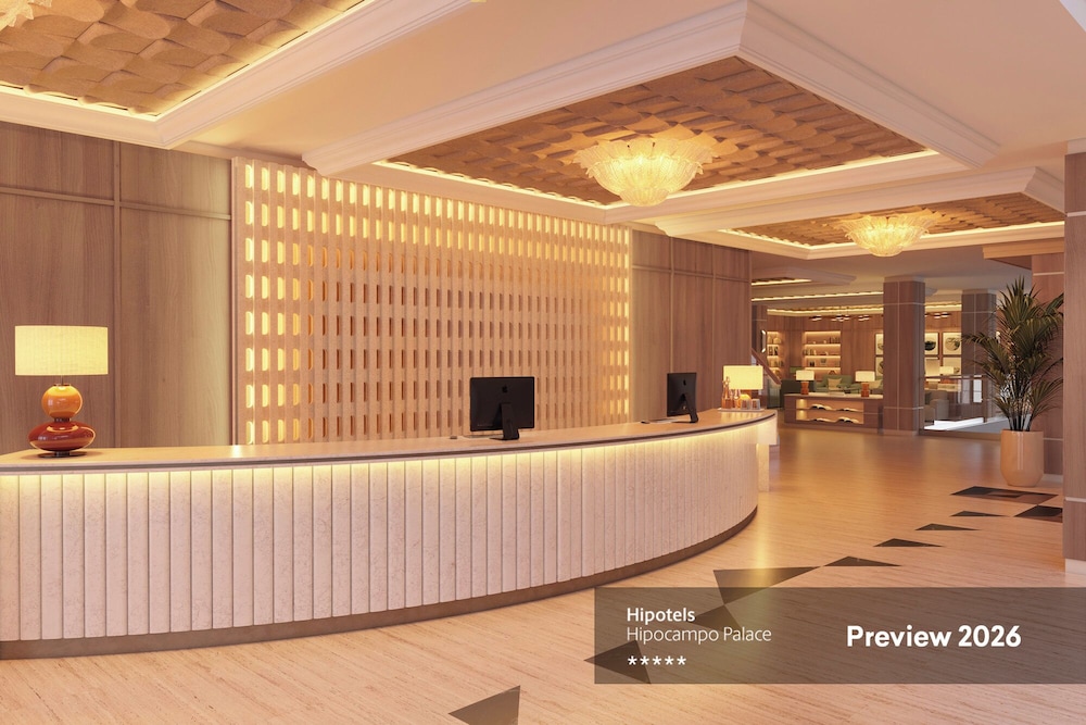 Hipotels Hipocampo Palace & Spa — Hotel building in Cala Millor, Balearic Islands